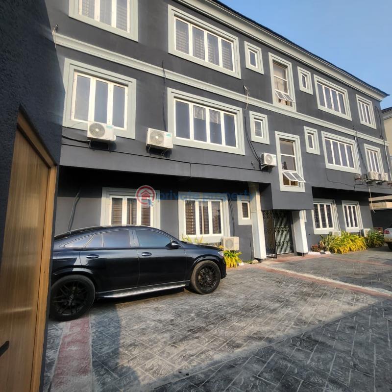 3 bedroom Block Of Flats For Rent Lekki Right Lekki Phase 1 Lagos - 0