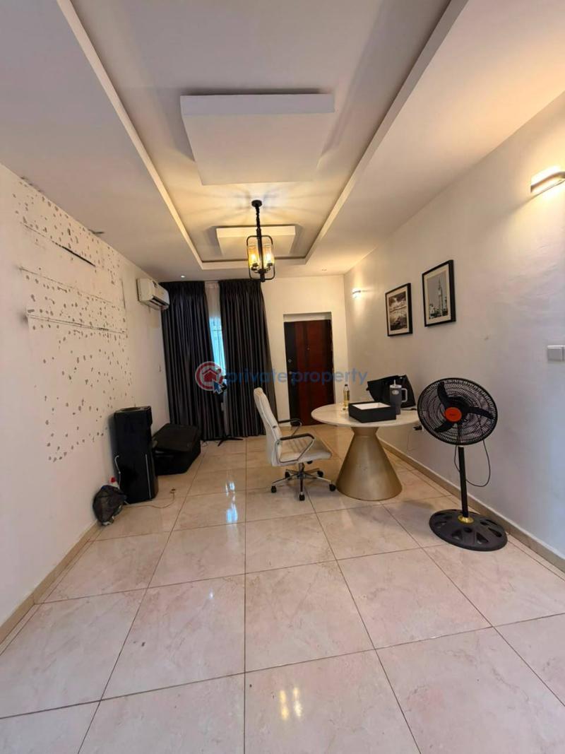 3 bedroom Block Of Flats For Rent Ologolo Lekki Lagos - 8