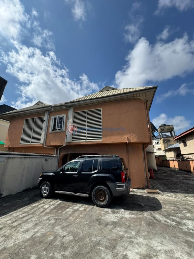 3 bedroom Flat & Apartment For Rent Lekki Phase 1 Lagos - 1
