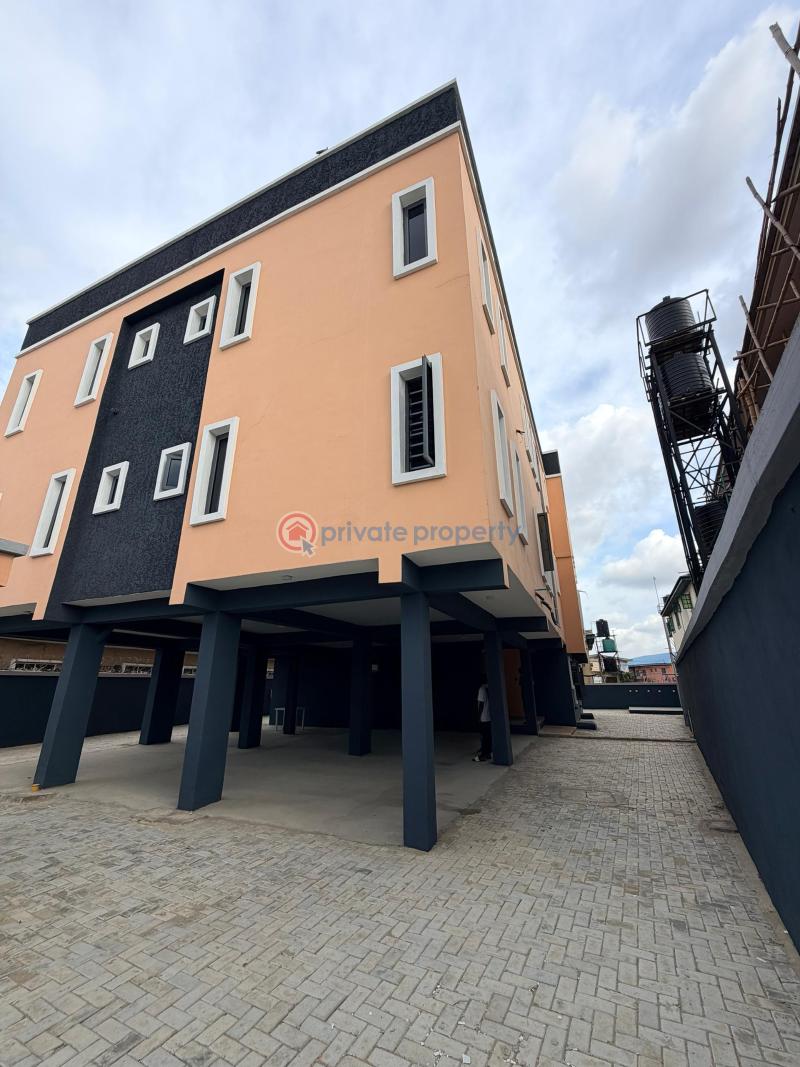 3 bedroom Flat & Apartment For Sale Gbagada Lagos - 6