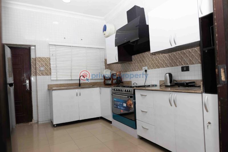 3 bedroom Block Of Flats Short let Chevron Lekki Lagos - 18