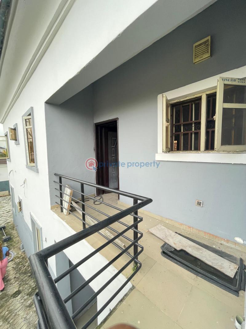3 bedroom Block Of Flats For Sale Mobil Road Ajah Ajah Lagos - 0