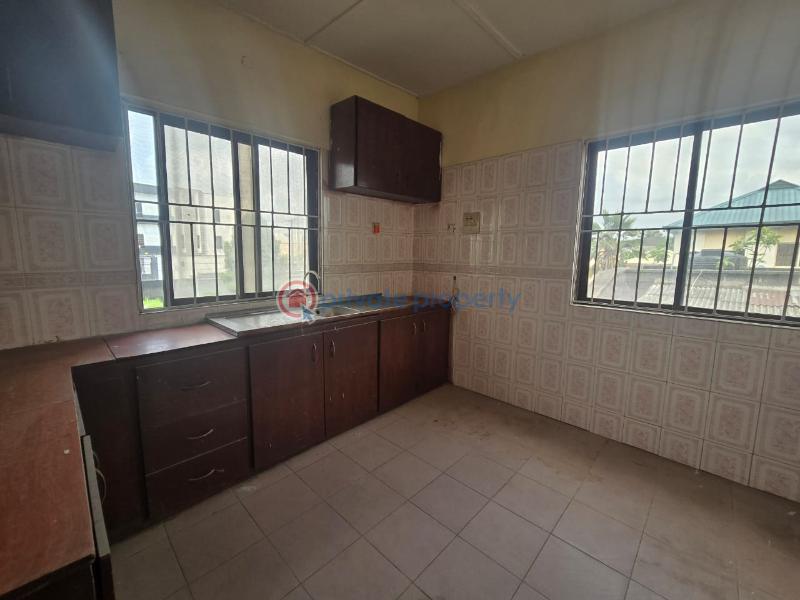 3 bedroom Block Of Flats For Rent Majek Town Majek Fara Park Abijo Ajah Lagos - 13