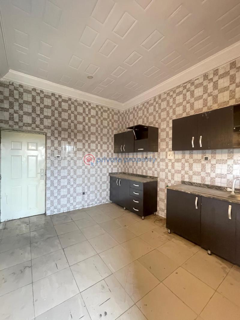 3 bedroom Block Of Flats For Sale Mobil Road Ajah Ajah Lagos - 11