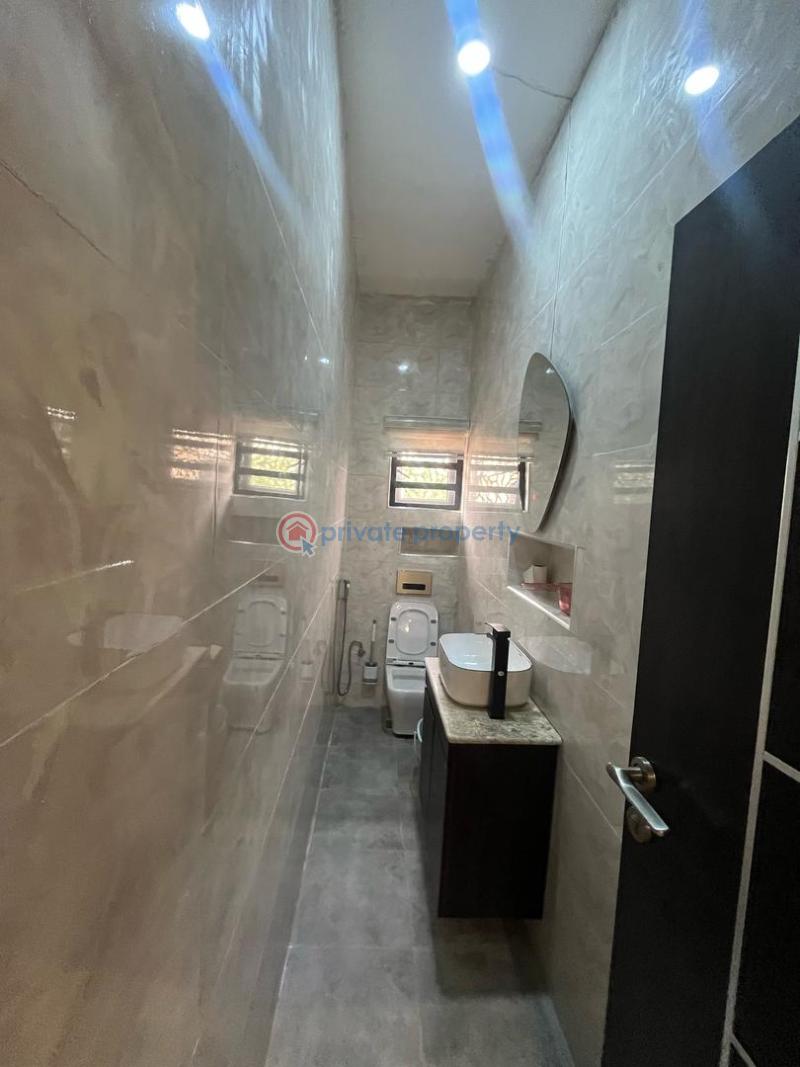 3 bedroom House For Sale Wuye Abuja Phase 2  - 5