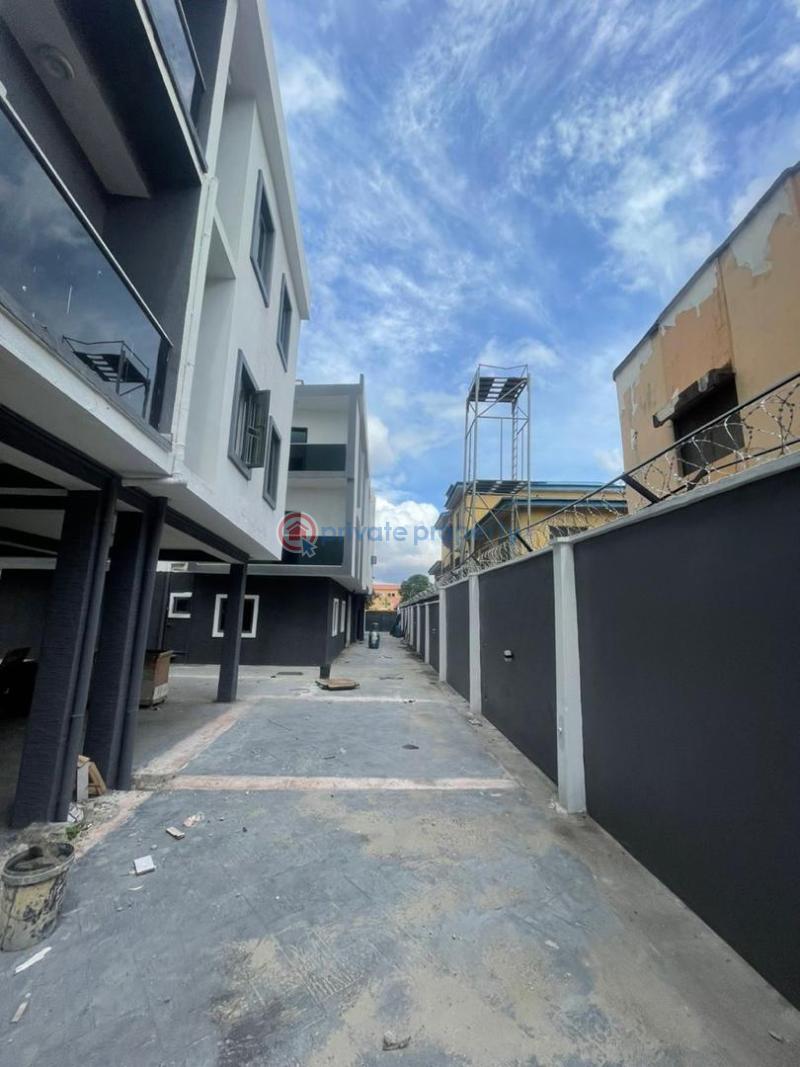 3 bedroom House For Sale Ogba Lagos - 2