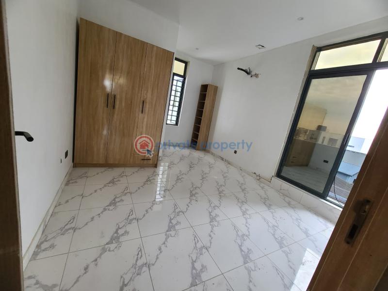 3 bedroom Block Of Flats For Sale Chevron Lekki Lagos - 3