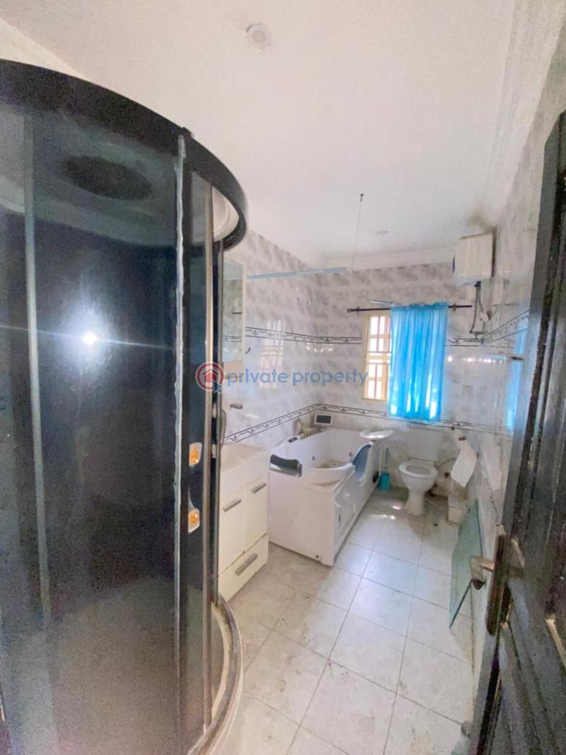 3 bedroom Shared Apartment For Rent Admiralty Way Lekki Phase One Lekki Phase 1 Lagos - 1