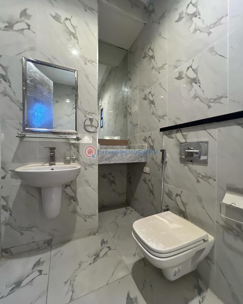 3 bedroom apartment - 4 3 bedroom Block Of Flats For Sale Jahi Abuja Phase 2  - 4
