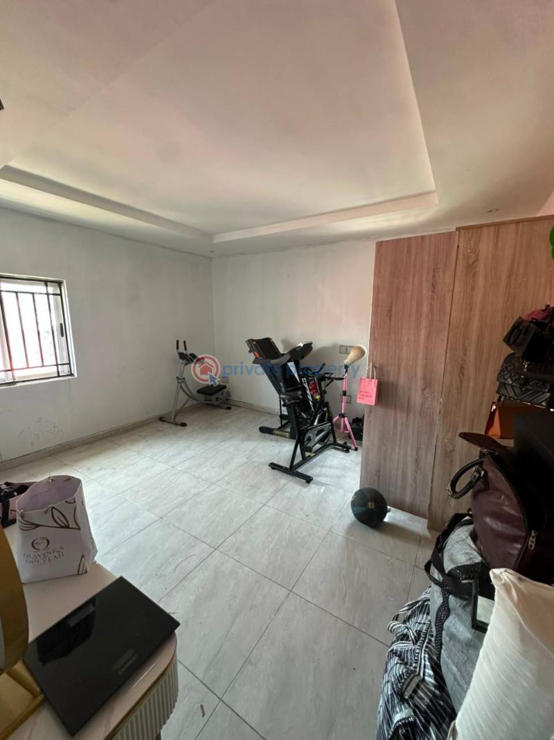 3 bedroom Block Of Flats For Rent Ologolo Lekki Lagos - 4