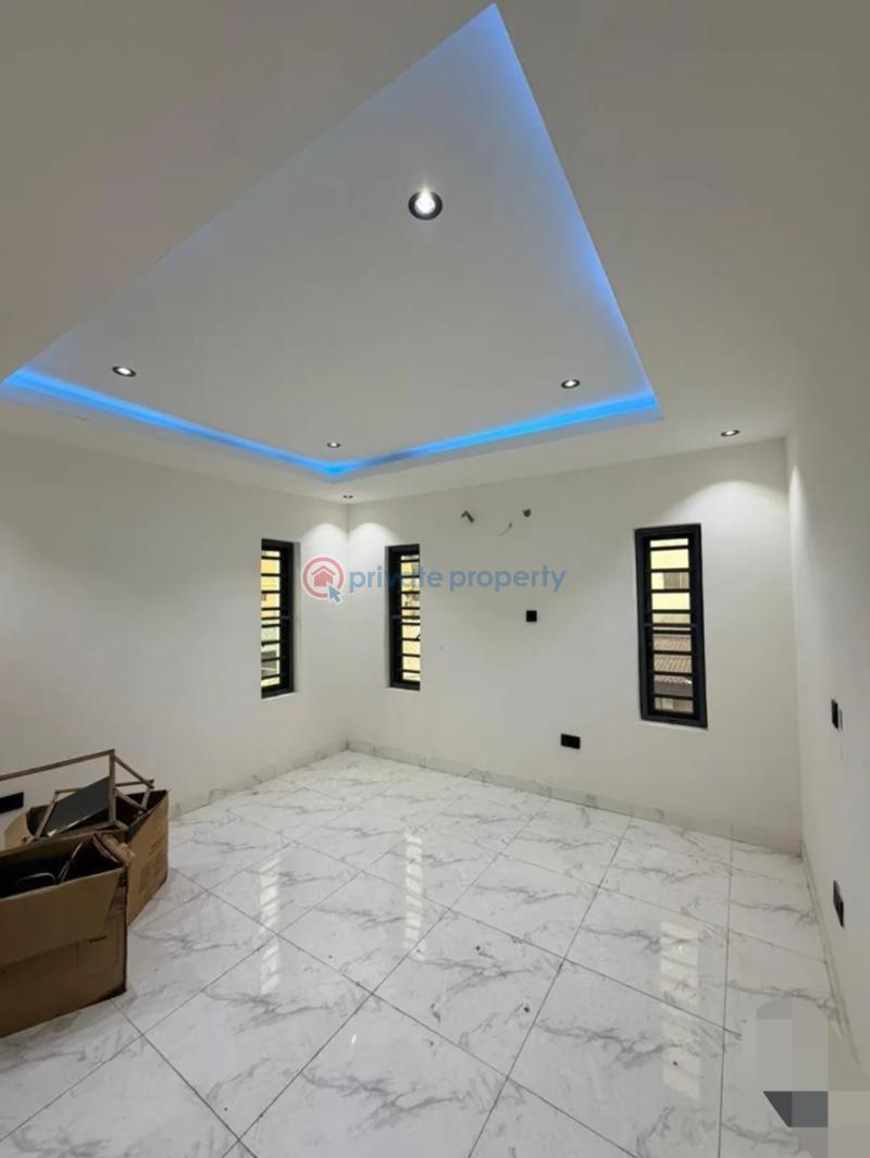 3 bedroom Block Of Flats For Sale Gbagada Phase 1 Lagos - 6