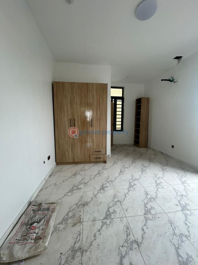 3 bedroom Shared Apartment For Sale Orchid Road Lekki Lekki Phase 1 Lagos - 1