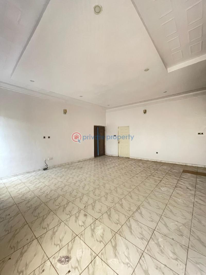 3 bedroom Block Of Flats For Sale Mobil Road Ajah Ajah Lagos - 14