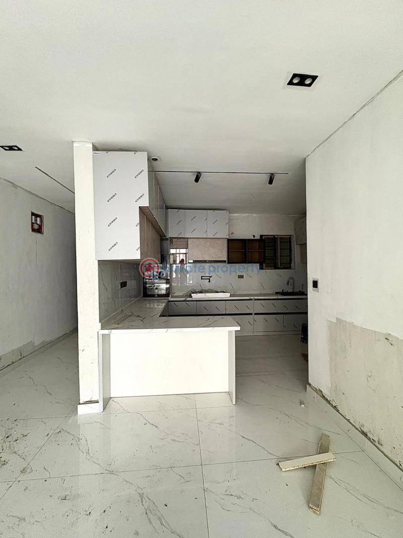 3 bedroom Flat & Apartment For Sale Lekki Lagos - 3