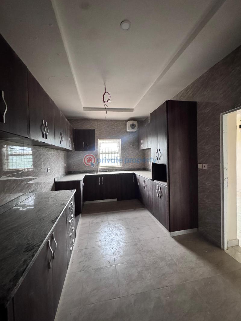3 bedroom House For Sale Galadimawa Abuja Phase 3  - 8