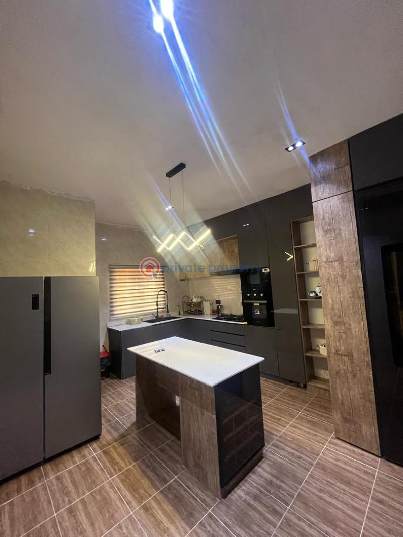 3 bedroom House For Sale Wuye Abuja Phase 2  - 6