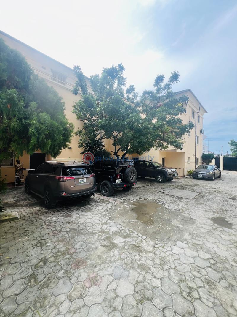 3 bedroom Flat & Apartment For Rent Behind Nike Art Gallery Lekki Phase 1 Lagos - 17