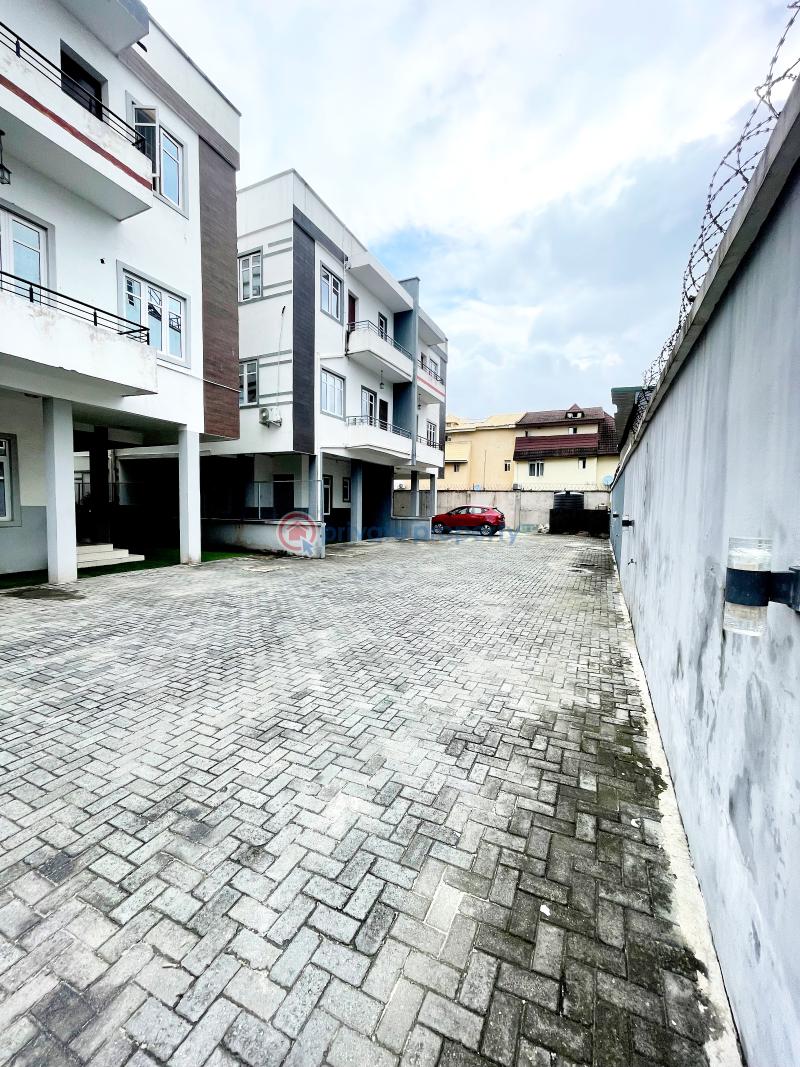 3 bedroom Semi detached Duplex For Rent Oniru Palace Road Oniru Victoria Island Lagos - 0