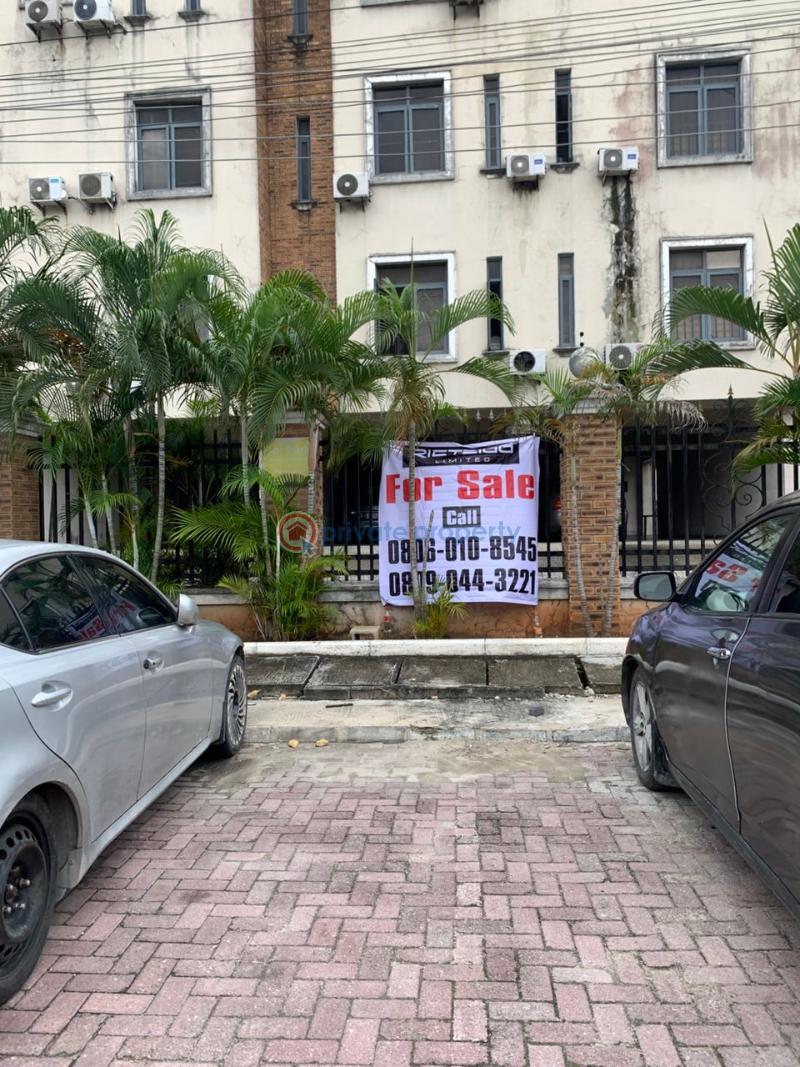 3 bedroom Flat & Apartment For Sale Oba Amusa Estate Agungi Lekki Lagos - 5