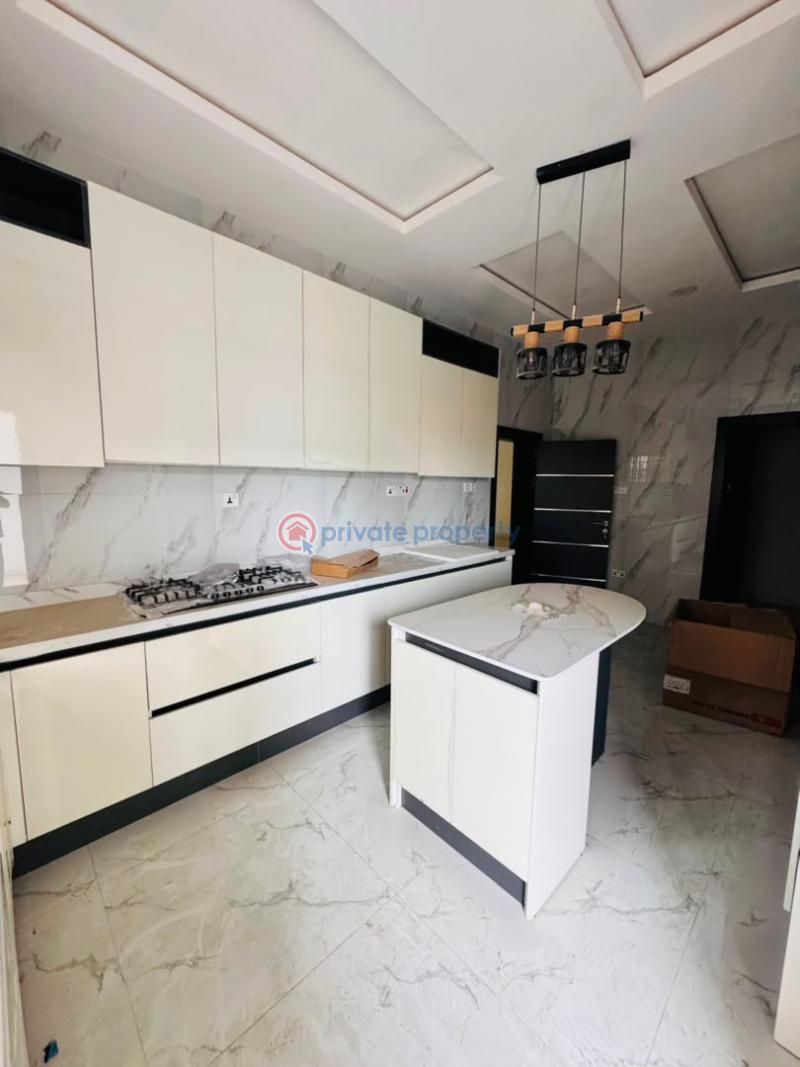 3 bedroom Flat & Apartment For Sale Gra Ikeja Lagos - 8