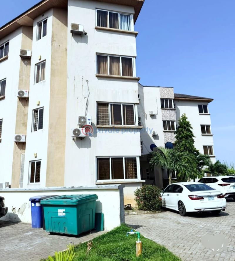 3 bedroom Flat & Apartment For Sale Pinnock Beach Estate Osapa Lekki Lagos - 1