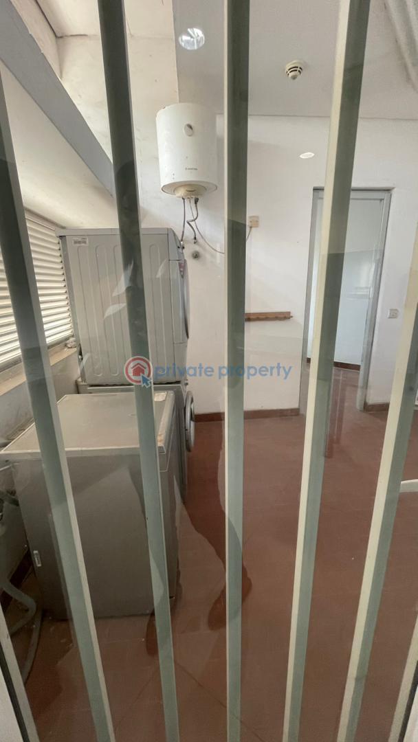 3 bedroom Flat & Apartment For Rent Banana Island Ikoyi Lagos - 2