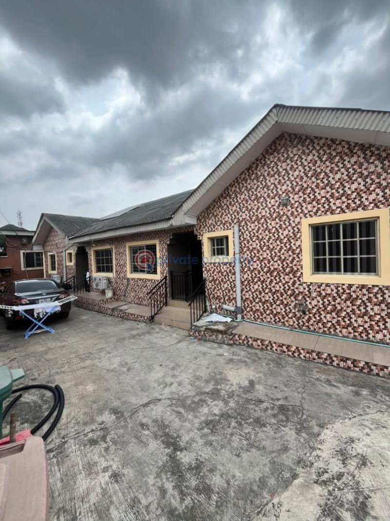 3 bedroom Flat & Apartment For Rent Ikosi Ketu, Yaba Ikosi-ketu Kosofe/Ikosi Lagos - 0