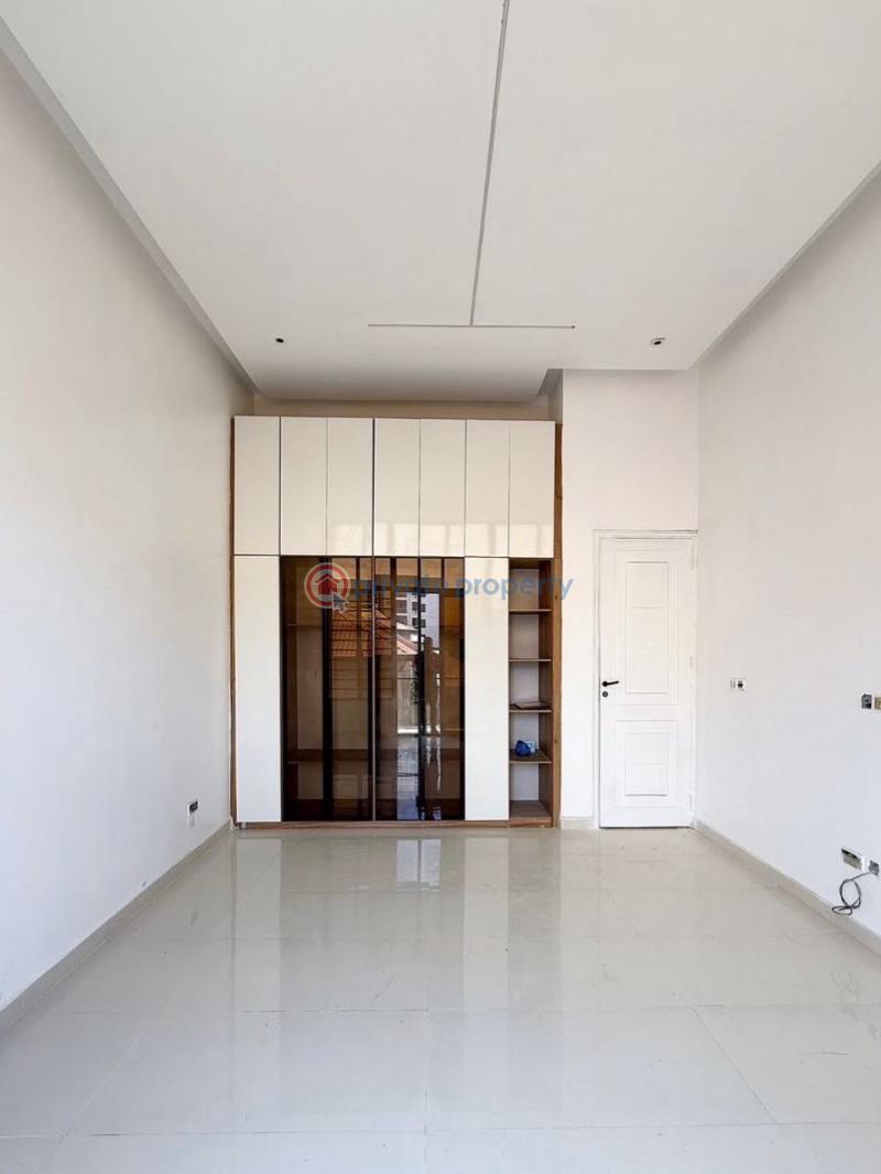 3 bedroom Flat & Apartment For Sale Lekki Phase 1 Lagos - 1