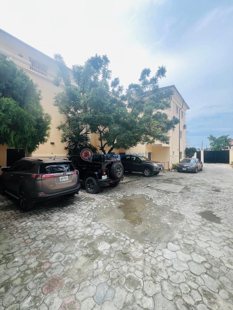 3 bedroom Flat & Apartment For Rent Behind Nike Art Gallery Lekki Phase 1 Lagos - 18