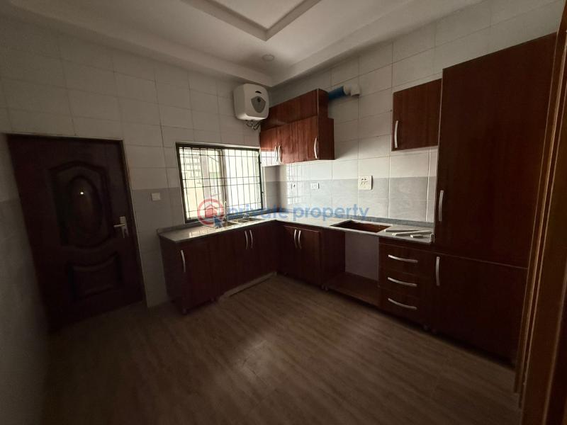3 bedroom House For Rent Jahi Abuja Phase 2  - 3