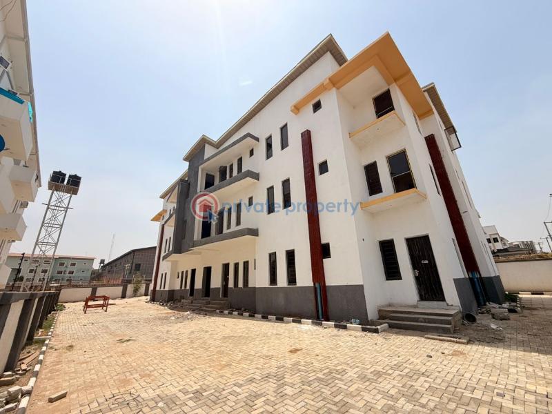 3 bedroom Flat & Apartment For Sale Wuye Abuja Phase 2  - 0