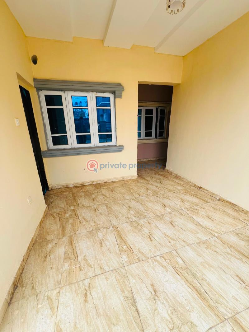 3 bedroom Block Of Flats For Rent Behind Aso Radio Katampe Main Abuja Phase 2  - 4
