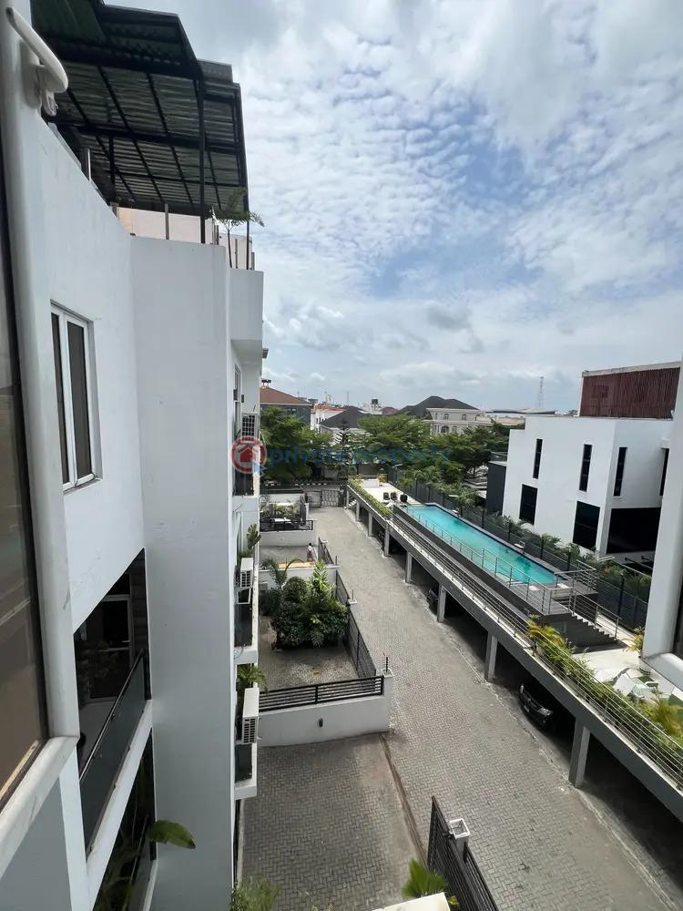 3 bedroom Block Of Flats For Sale In A Serene & Secure Estate Banana Island Ikoyi Lagos - 9
