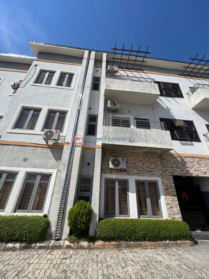 3 bedroom Flat & Apartment For Rent Guzape Abuja Phase 1  - 2