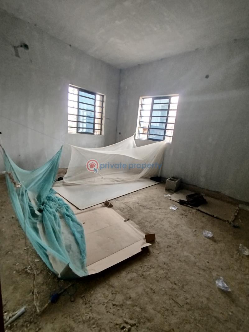 3 bedroom Block Of Flats For Sale Alagomeji Yaba Lagos - 15