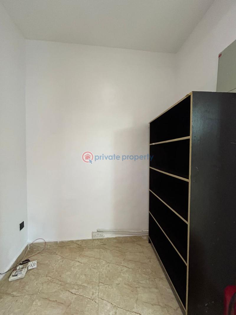 3 bedroom Flat & Apartment For Rent Ologolo Lekki Lagos - 9