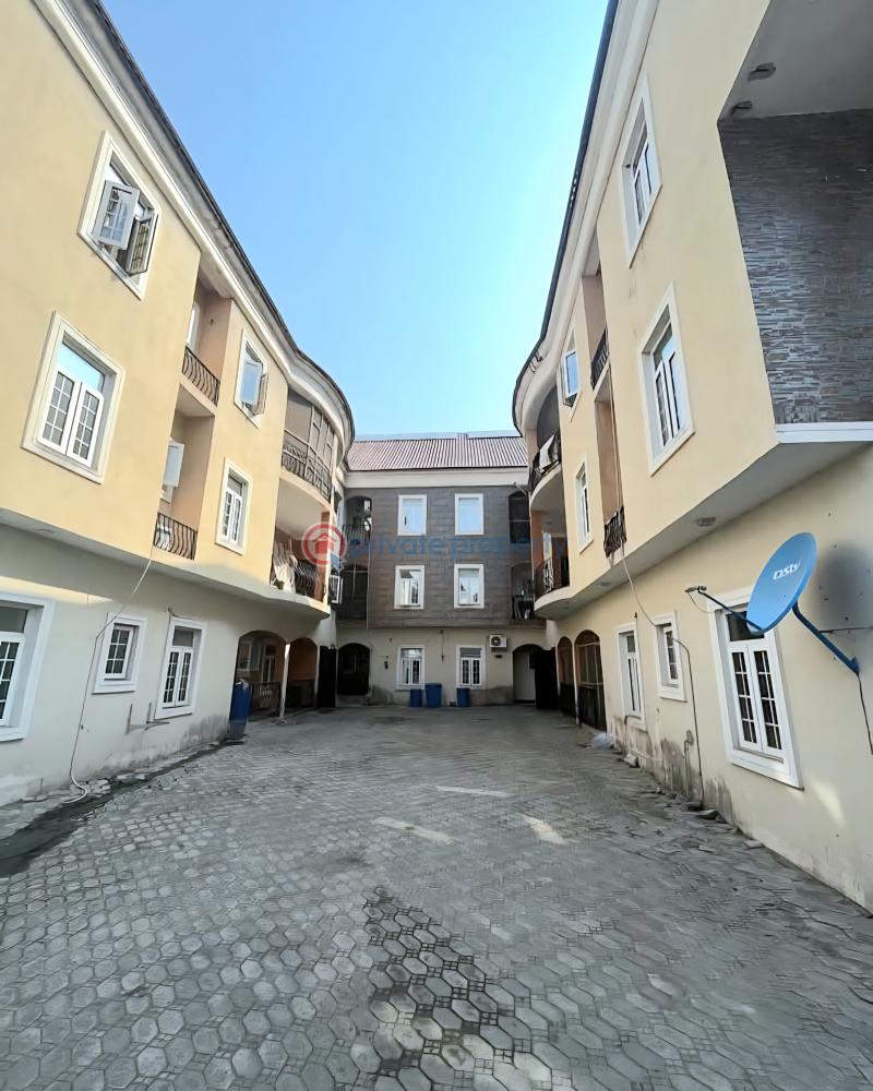 3 bedroom apartment - 1 3 bedroom Block Of Flats For Sale Chevron Drive Lekki Lagos - 1