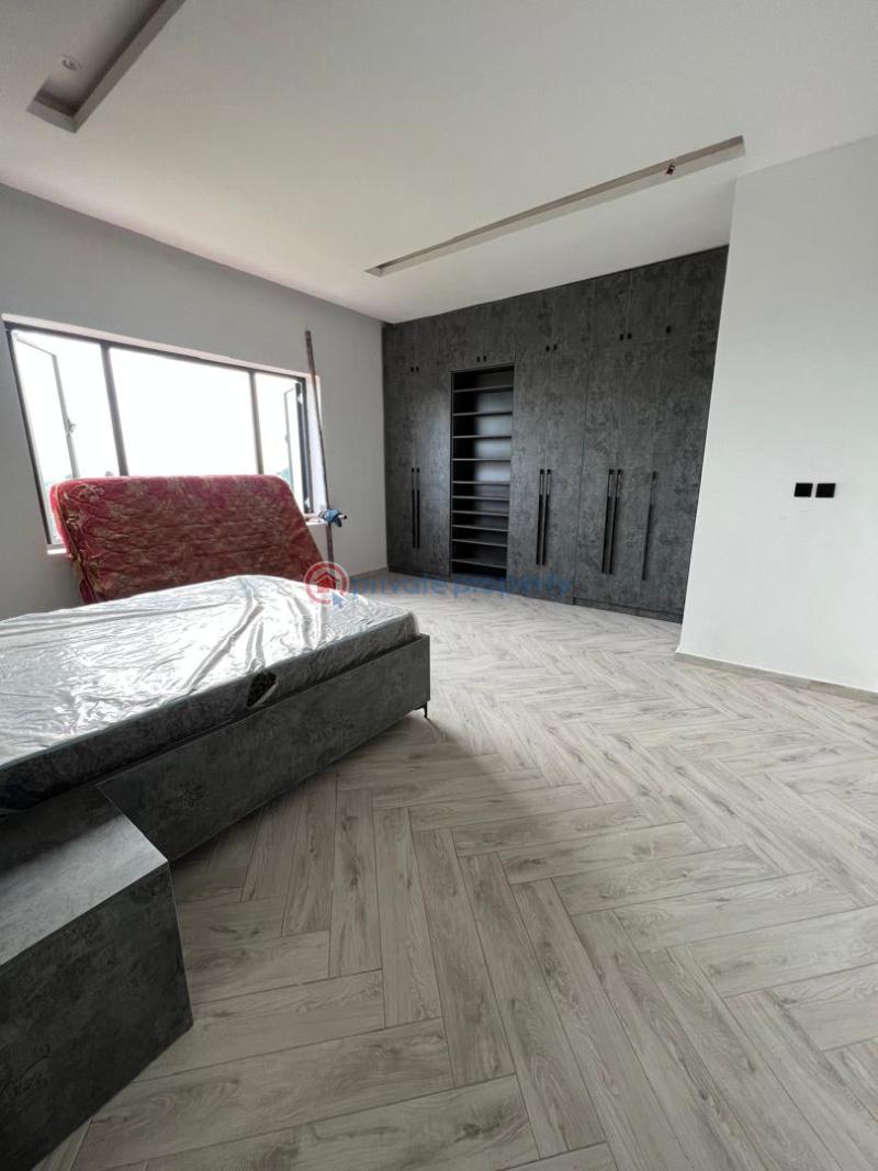 3 bedroom Flat & Apartment For Rent Guzape Abuja Phase 1  - 2