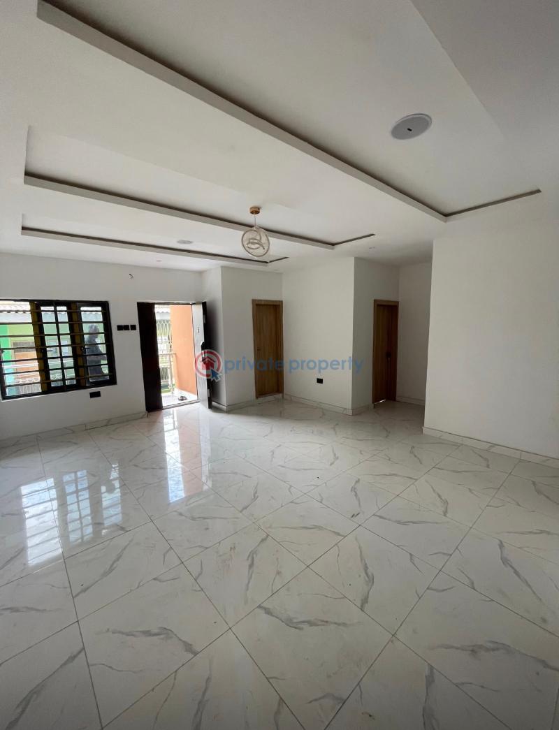 3 bedroom Block Of Flats For Sale Aguda Surulere Lagos Aguda  Surulere Lagos - 2