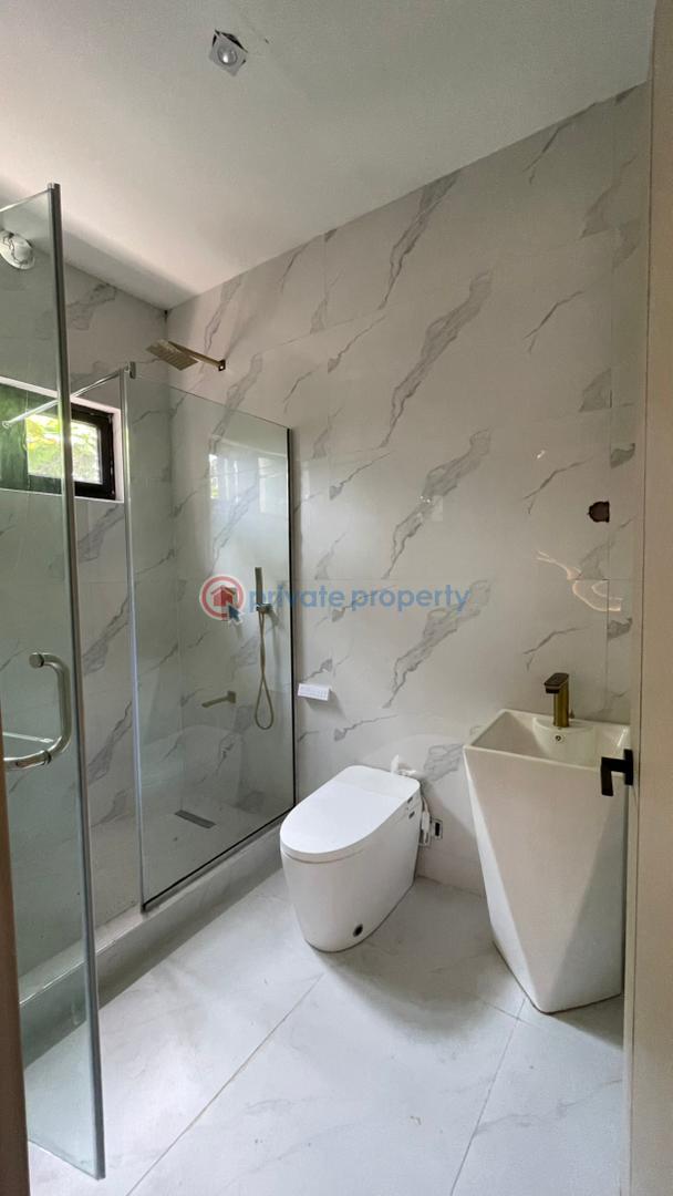 3 bedroom Flat & Apartment For Sale Old Ikoyi Lagos - 8