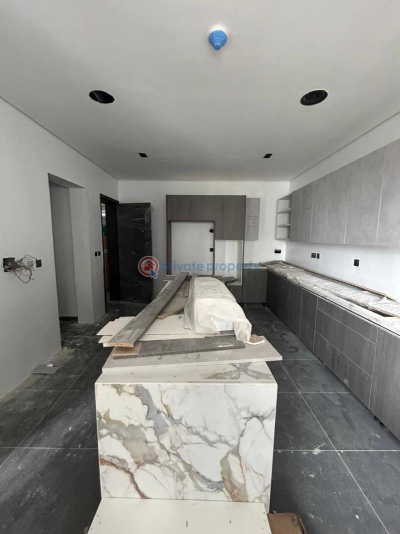 3 bedroom Flat & Apartment For Sale Banana Island Ikoyi Lagos - 5
