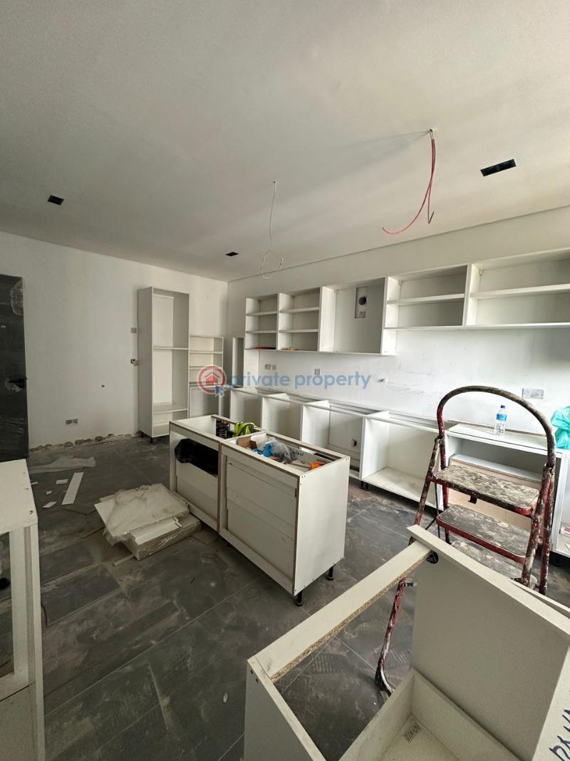 3 bedroom Flat & Apartment For Sale Banana Island Ikoyi Lagos - 3