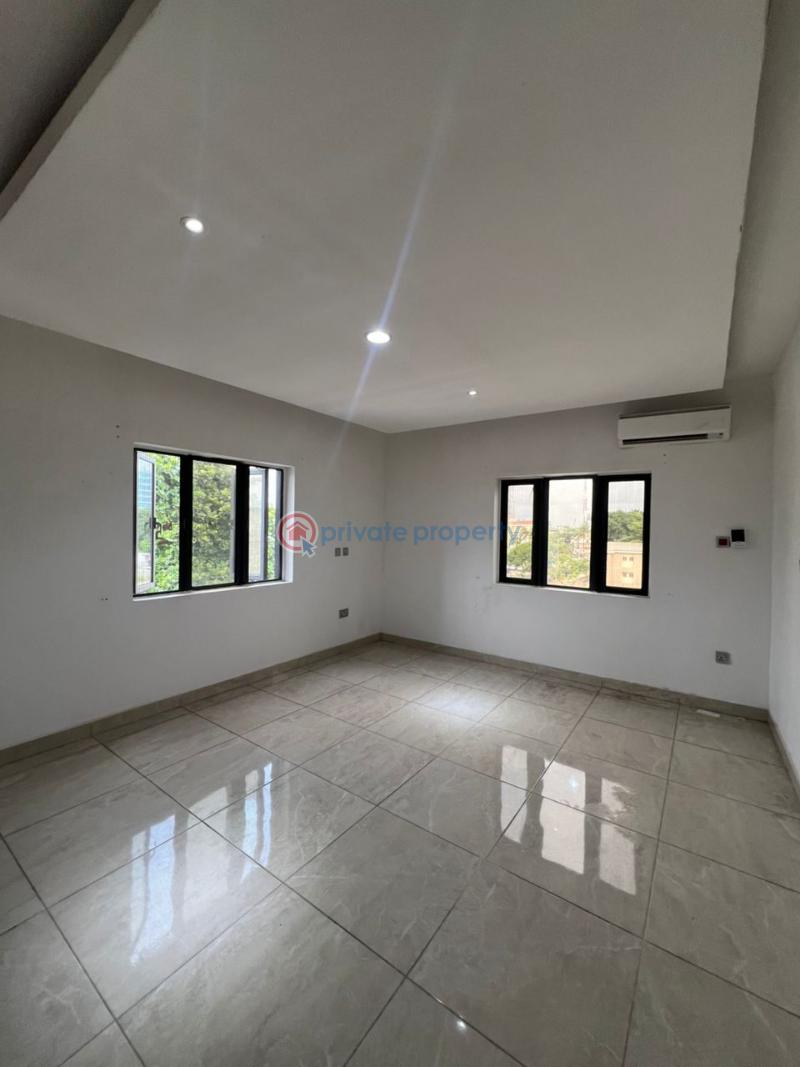 3 bedroom Flat & Apartment For Rent Old Ikoyi Lagos - 1