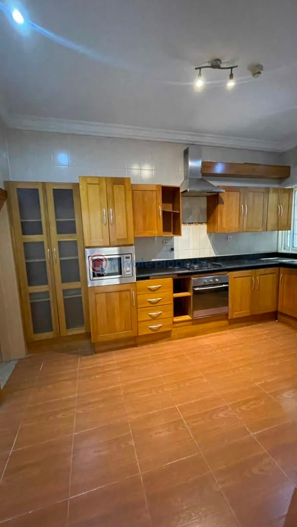 3 bedroom Flat & Apartment For Rent Banana Island Ikoyi Lagos - 1