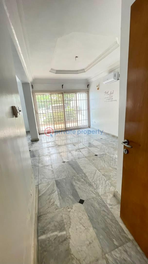 3 bedroom Flat & Apartment For Rent Banana Island Ikoyi Lagos - 1