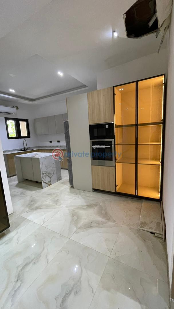 3 bedroom Flat & Apartment For Sale Old Ikoyi Lagos - 2