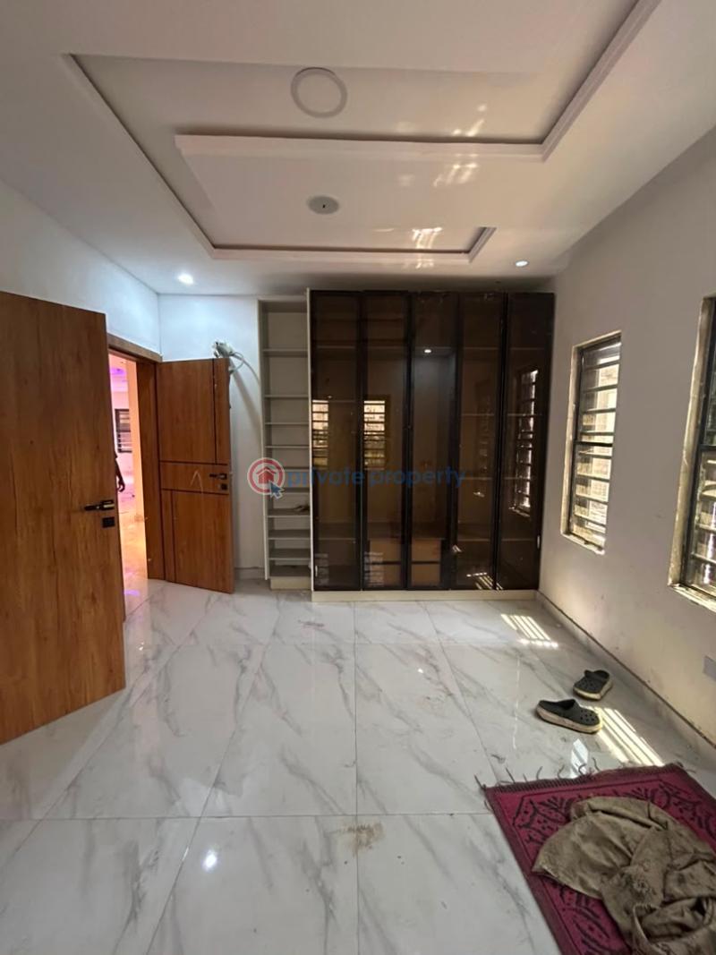 3 bedroom Flat & Apartment For Sale Lekki Lagos - 3