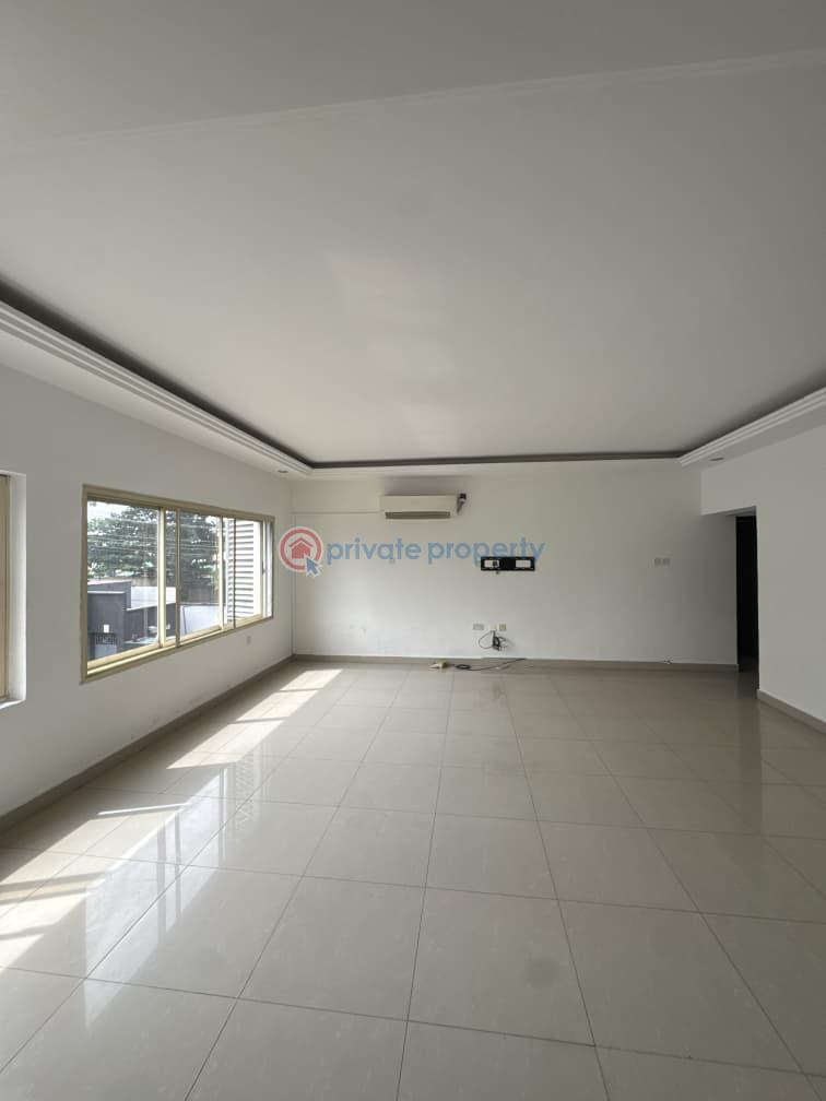 3 bedroom Flat & Apartment For Rent Lekki Phase 1 Lagos - 6