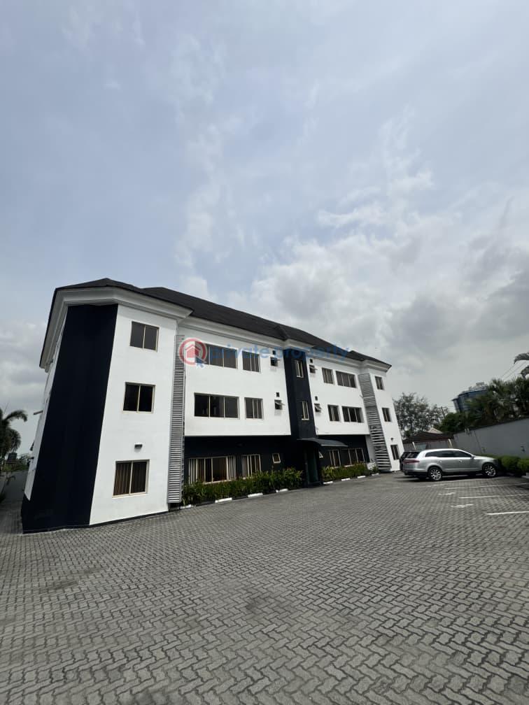 3 bedroom Flat & Apartment For Rent Lekki Phase 1 Lagos - 8