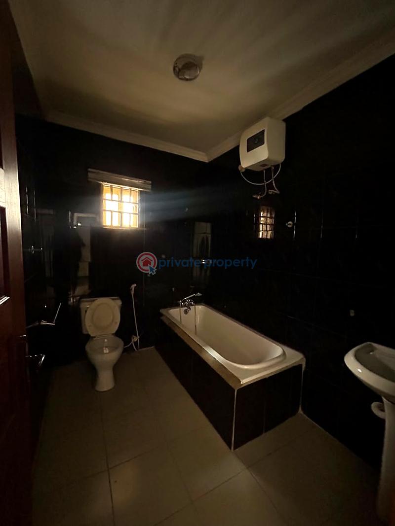 3 bedroom Flat & Apartment For Rent Lekki Phase 1 Lagos - 2